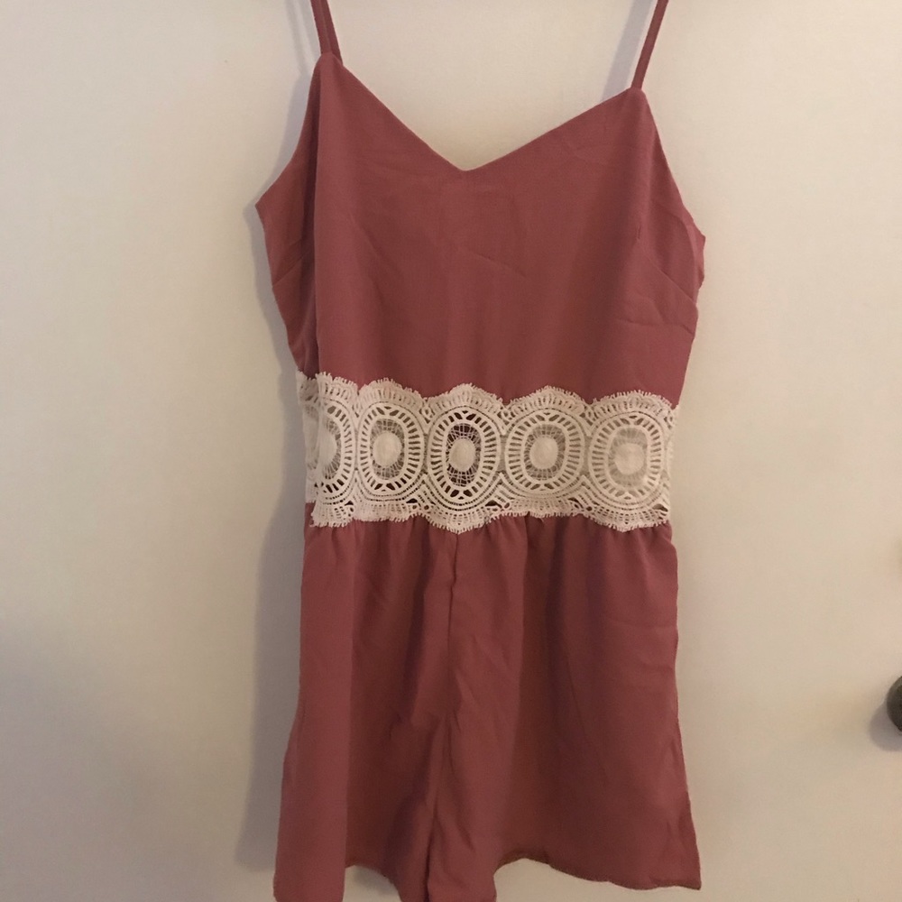 rue21 Dusty Rose Lace Romper